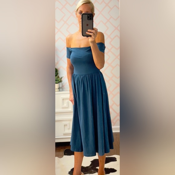 ASOS, size 4, off the shoulder dress - Picture 3 of 7